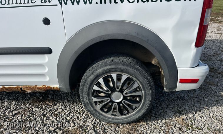 image for item DP2125 2013 Ford Transit Connect XLT  van