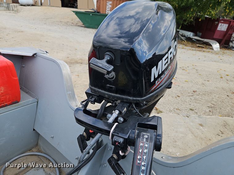 image for item DP2458 Lowe UV1467  boat