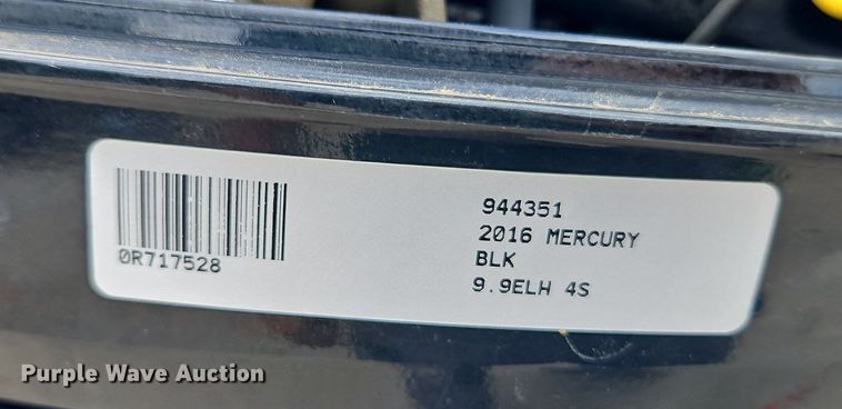 image for item DP2458 Lowe UV1467  boat