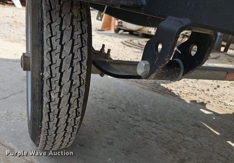 image for item DP2458 Lowe UV1467  boat