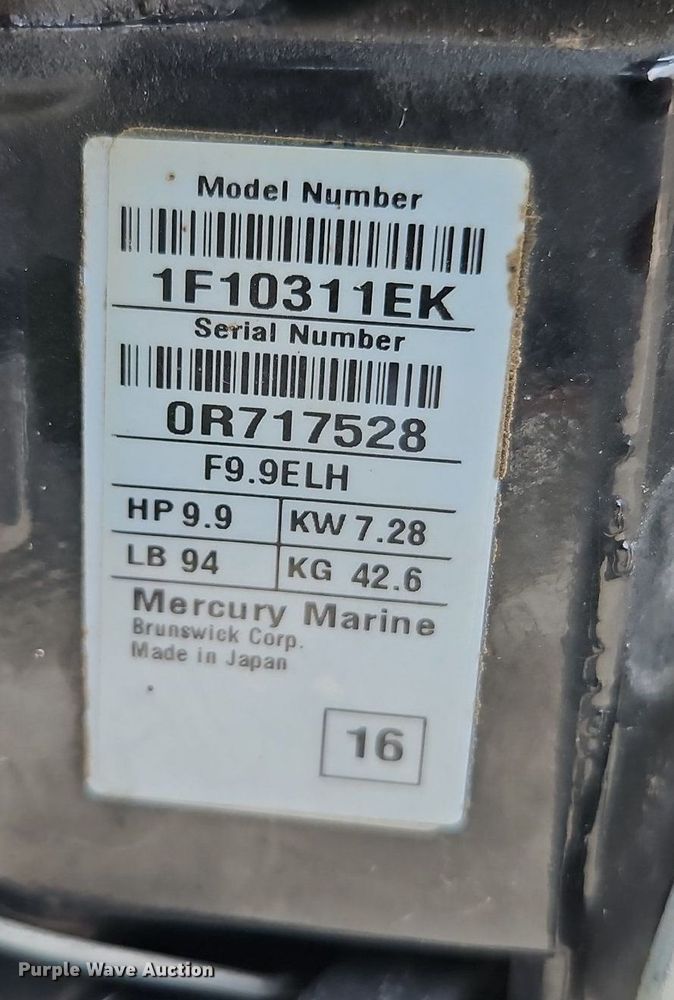 image for item DP2458 Lowe UV1467  boat