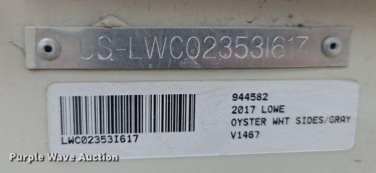 image for item DP2458 Lowe UV1467  boat