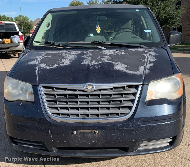 image for item DP8716 2008 Chrysler Town & Country LX  van