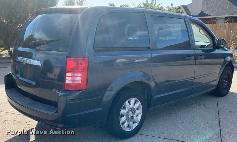 image for item DP8716 2008 Chrysler Town & Country LX  van