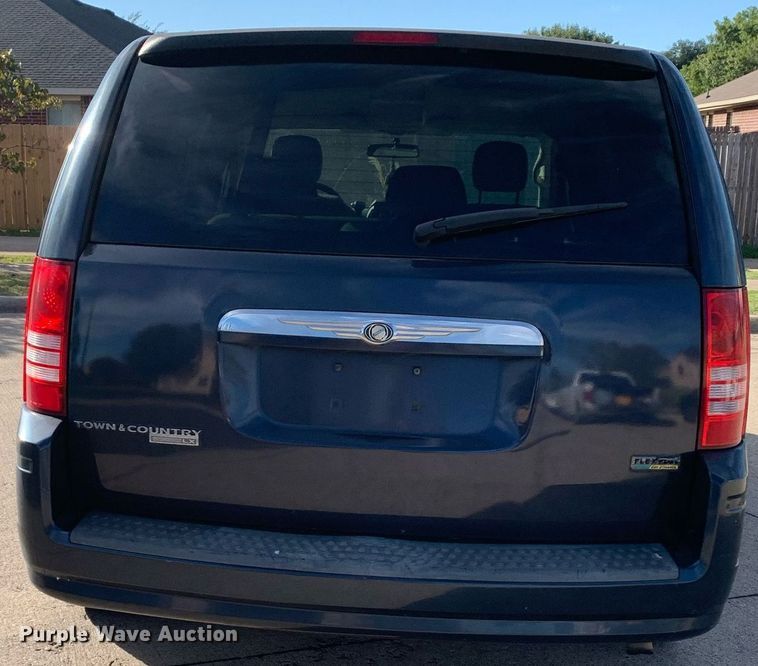 image for item DP8716 2008 Chrysler Town & Country LX  van