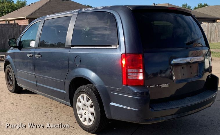 image for item DP8716 2008 Chrysler Town & Country LX  van
