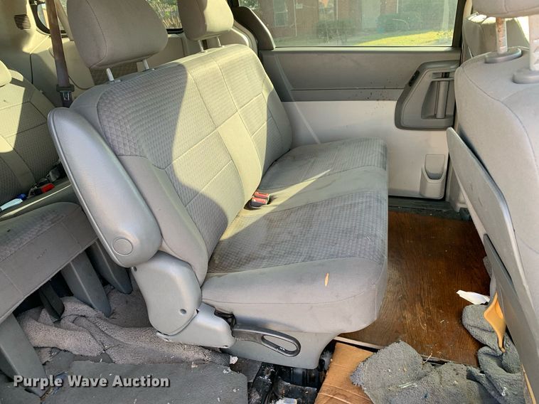 image for item DP8716 2008 Chrysler Town & Country LX  van