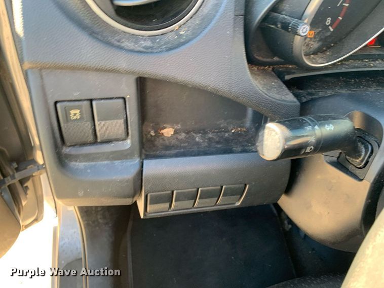 image for item DP8739 2011 Mazda Mazda5  van