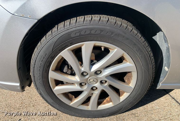 image for item DP8739 2011 Mazda Mazda5  van