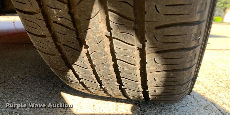 image for item DP8739 2011 Mazda Mazda5  van