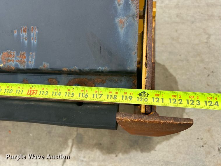 image for item DQ1017 Pro-Tech PB10S  skid steer snow pusher