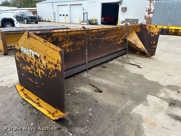 image for item DQ1018 Pro-Tech  14' W snow pusher