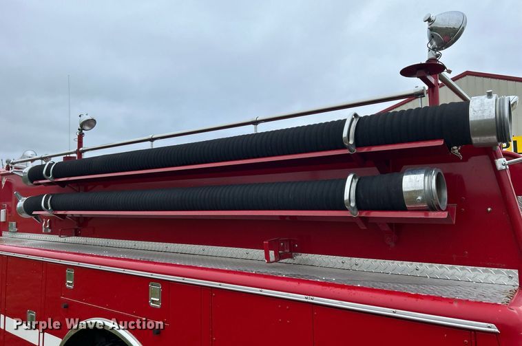 image for item DQ1020 1975 Dodge D800  pumper fire truck