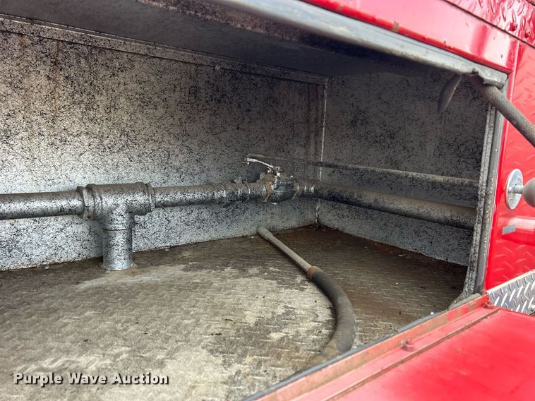 image for item DQ1020 1975 Dodge D800  pumper fire truck