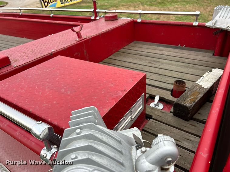 image for item DQ1020 1975 Dodge D800  pumper fire truck