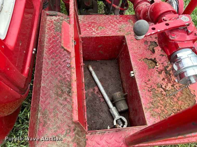 image for item DQ1020 1975 Dodge D800  pumper fire truck