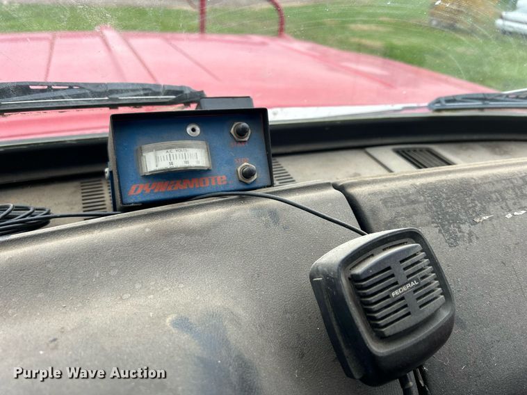 image for item DQ1020 1975 Dodge D800  pumper fire truck