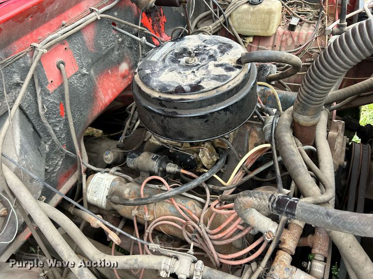 image for item DQ1020 1975 Dodge D800  pumper fire truck