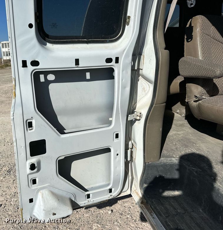 image for item DQ1470 1998 Chevrolet Express 3500  van