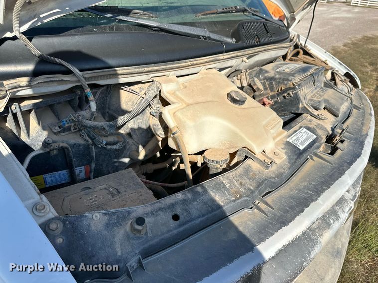 image for item DQ1470 1998 Chevrolet Express 3500  van