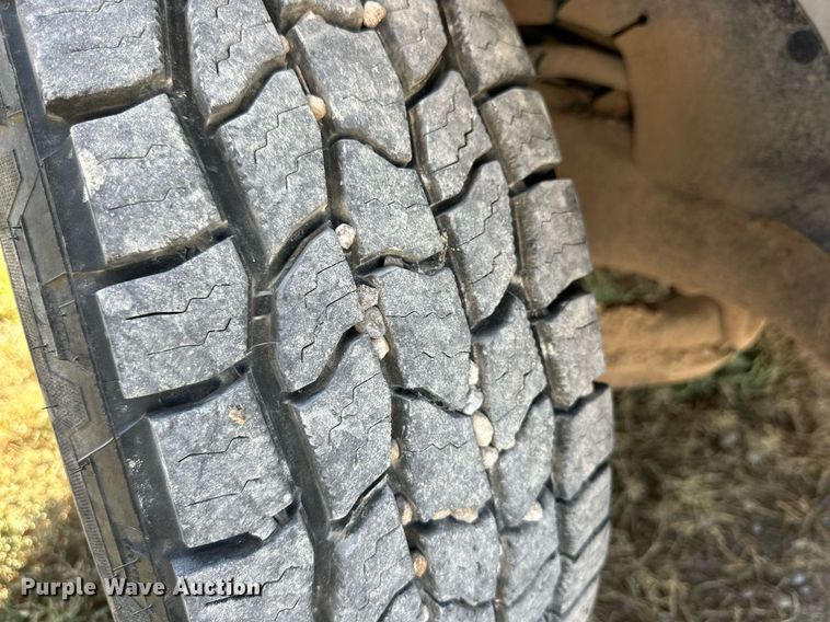 image for item DQ1470 1998 Chevrolet Express 3500  van