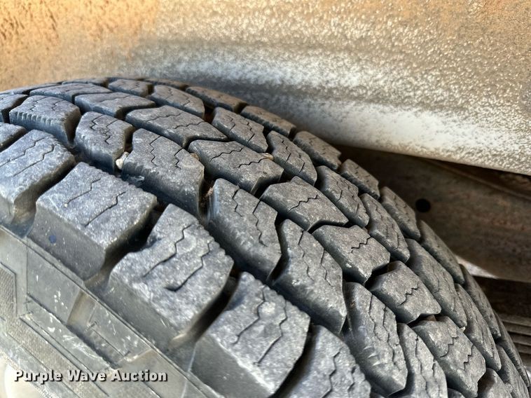 image for item DQ1470 1998 Chevrolet Express 3500  van