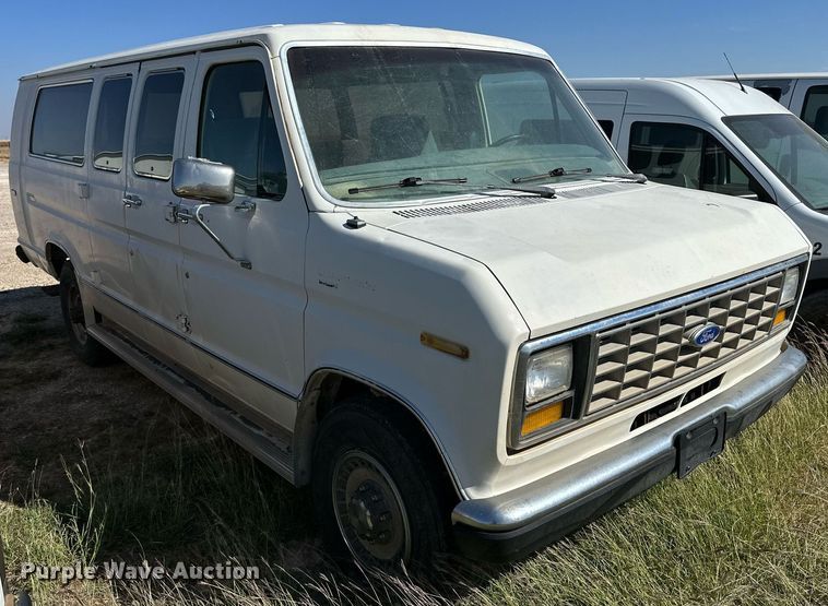 image for item DQ1471 1988 Ford Econoline  van