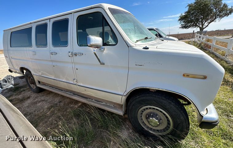 image for item DQ1471 1988 Ford Econoline  van
