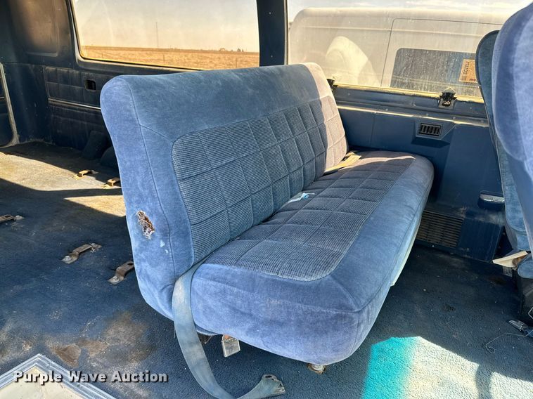 image for item DQ1471 1988 Ford Econoline  van