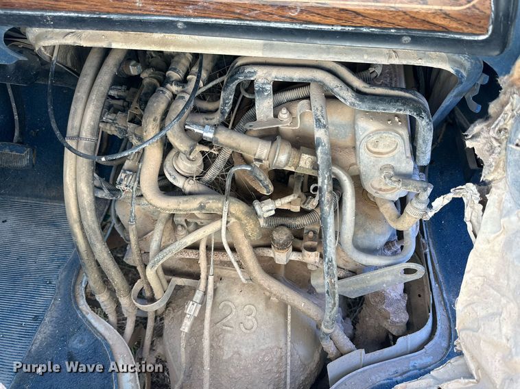 image for item DQ1471 1988 Ford Econoline  van