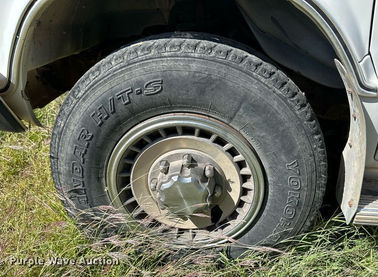 image for item DQ1471 1988 Ford Econoline  van