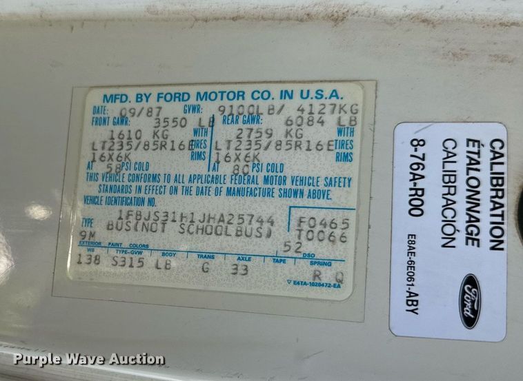 image for item DQ1471 1988 Ford Econoline  van