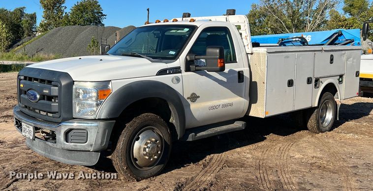image for item DQ2233 2015 Ford F450 Super Duty  utility / service truck