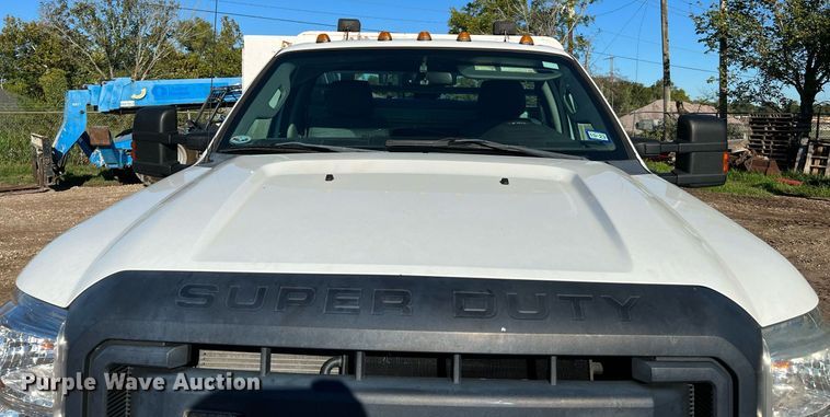 image for item DQ2233 2015 Ford F450 Super Duty  utility / service truck