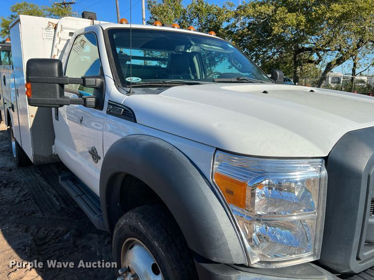 image for item DQ2233 2015 Ford F450 Super Duty  utility / service truck