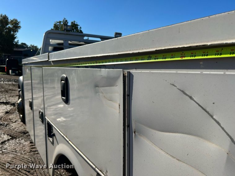 image for item DQ2233 2015 Ford F450 Super Duty  utility / service truck