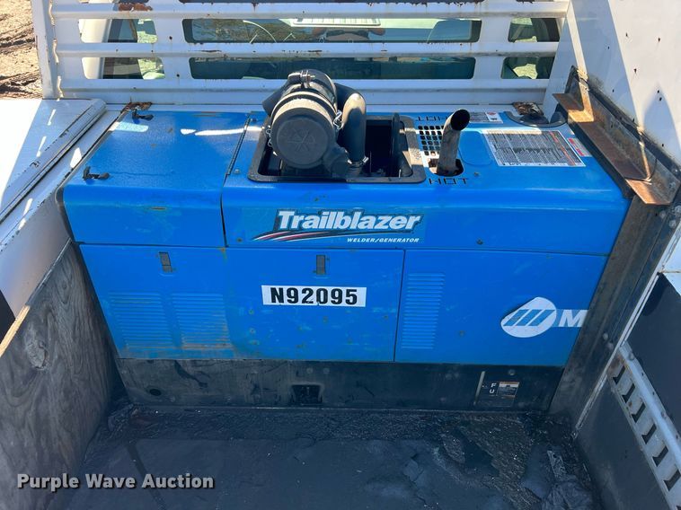 image for item DQ2233 2015 Ford F450 Super Duty  utility / service truck