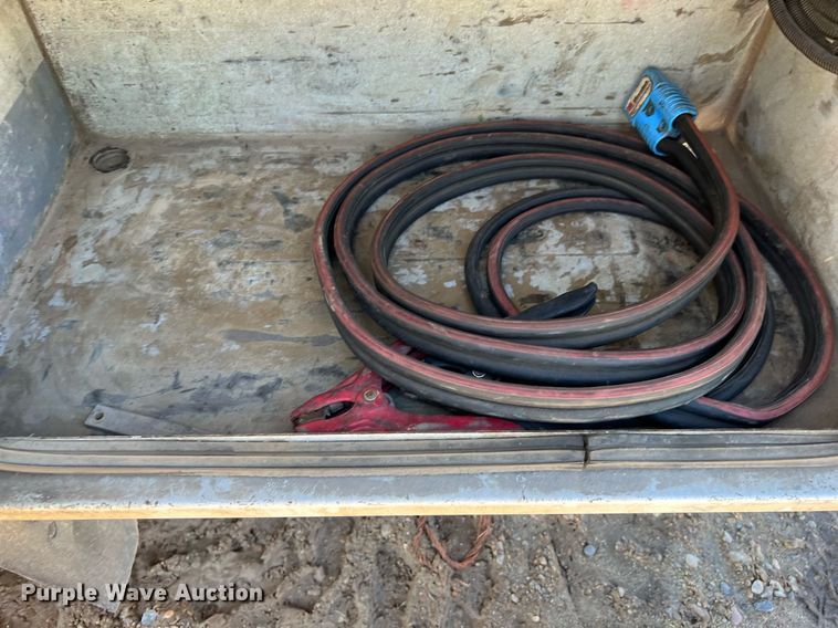 image for item DQ2233 2015 Ford F450 Super Duty  utility / service truck