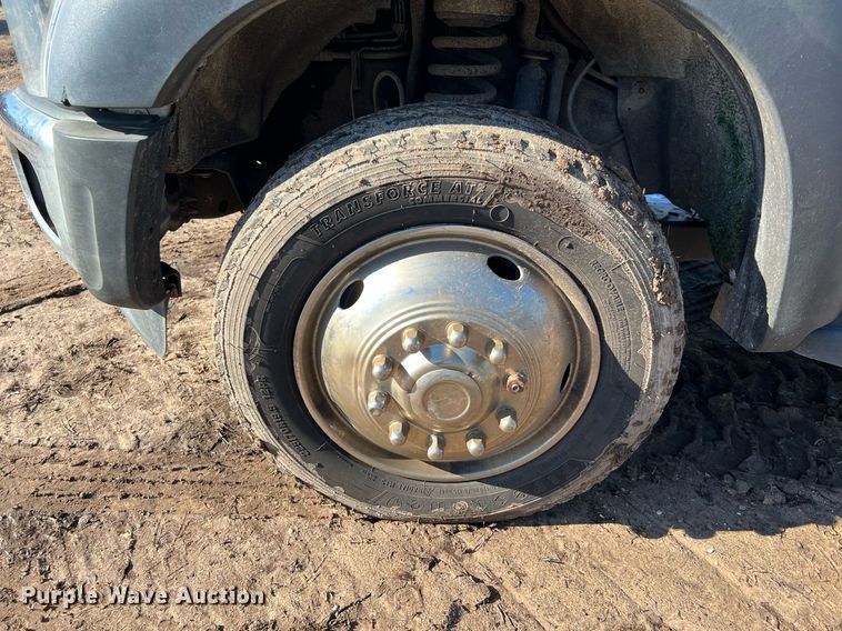 image for item DQ2233 2015 Ford F450 Super Duty  utility / service truck