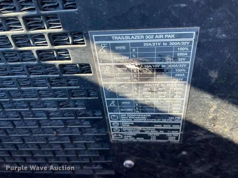 image for item DQ2233 2015 Ford F450 Super Duty  utility / service truck