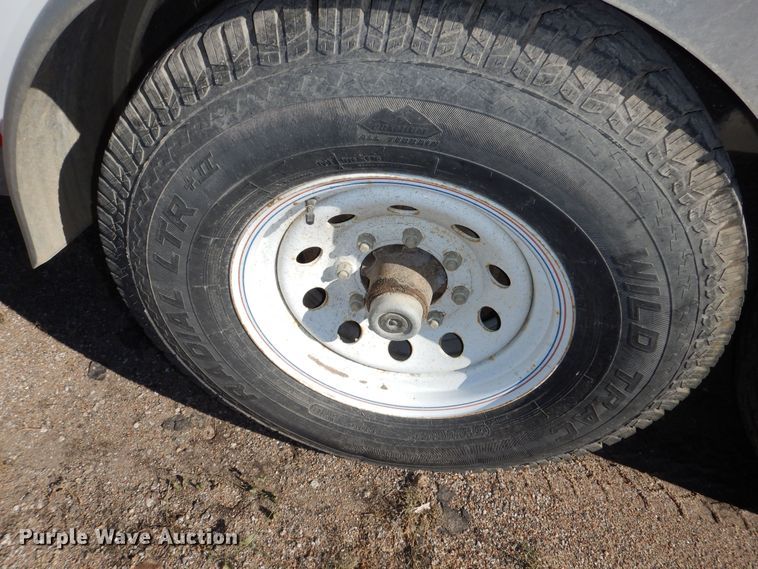 image for item DR5813 2011 Doolittle  enclosed cargo trailer