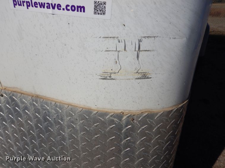 image for item DR5813 2011 Doolittle  enclosed cargo trailer