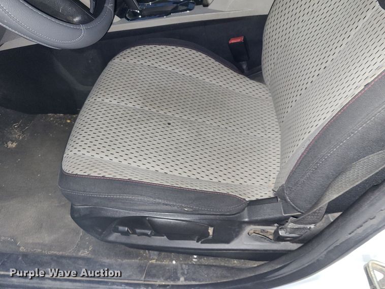 image for item DR5870 2011 Chevy Equinox  SUV