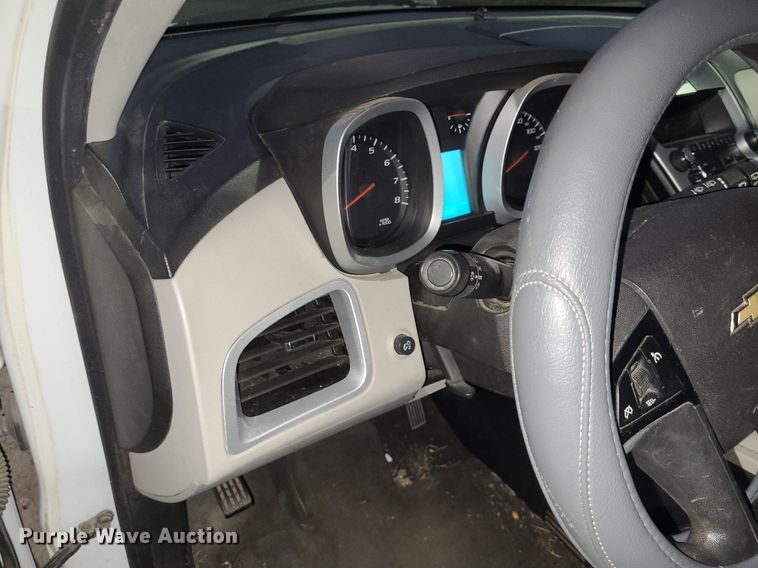 image for item DR5870 2011 Chevy Equinox  SUV