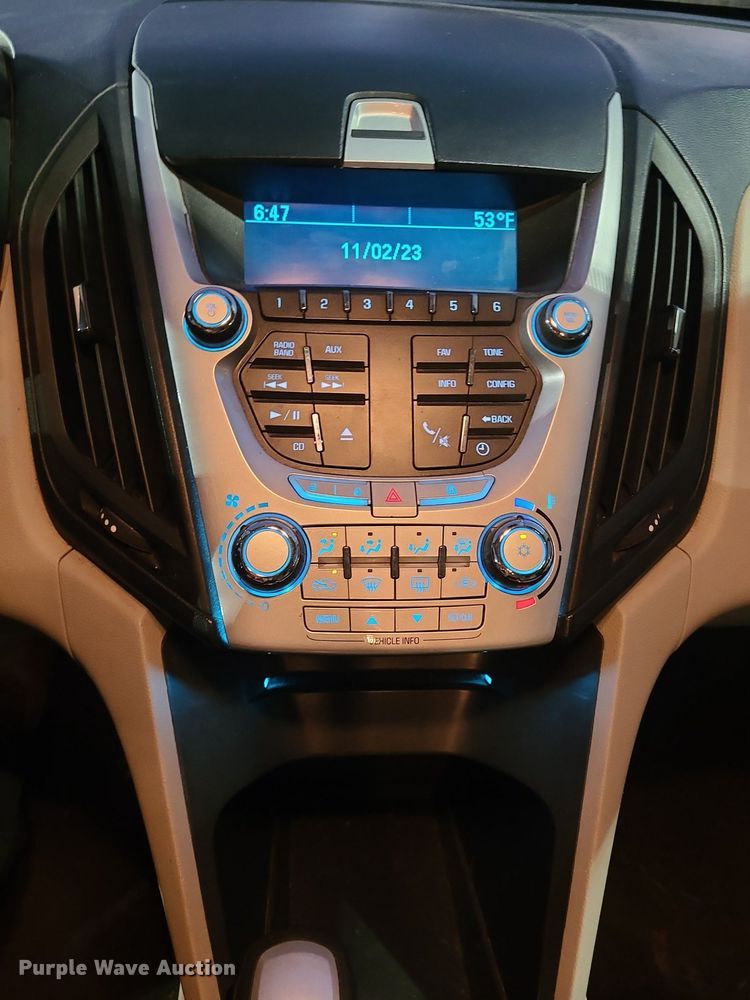 image for item DR5870 2011 Chevy Equinox  SUV