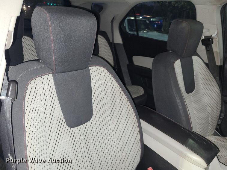 image for item DR5870 2011 Chevy Equinox  SUV