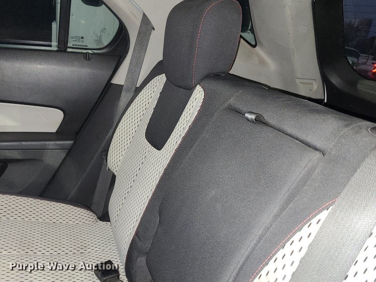 image for item DR5870 2011 Chevy Equinox  SUV