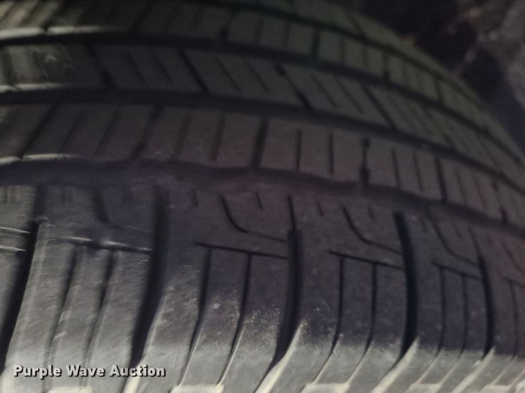 image for item DR5870 2011 Chevy Equinox  SUV