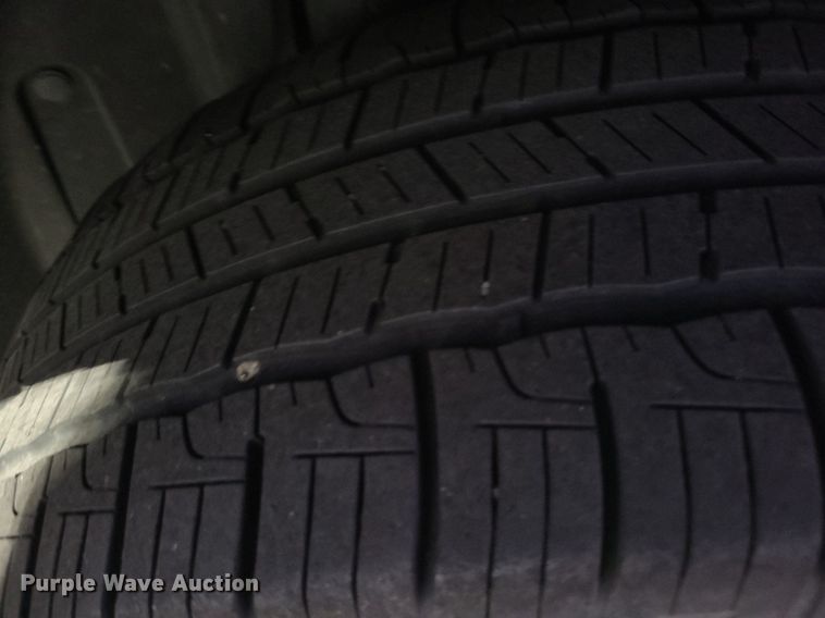 image for item DR5870 2011 Chevy Equinox  SUV