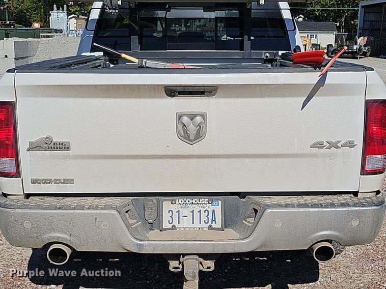 image for item DS5637 2018 Dodge Ram 1500  Crew Cab pickup truck